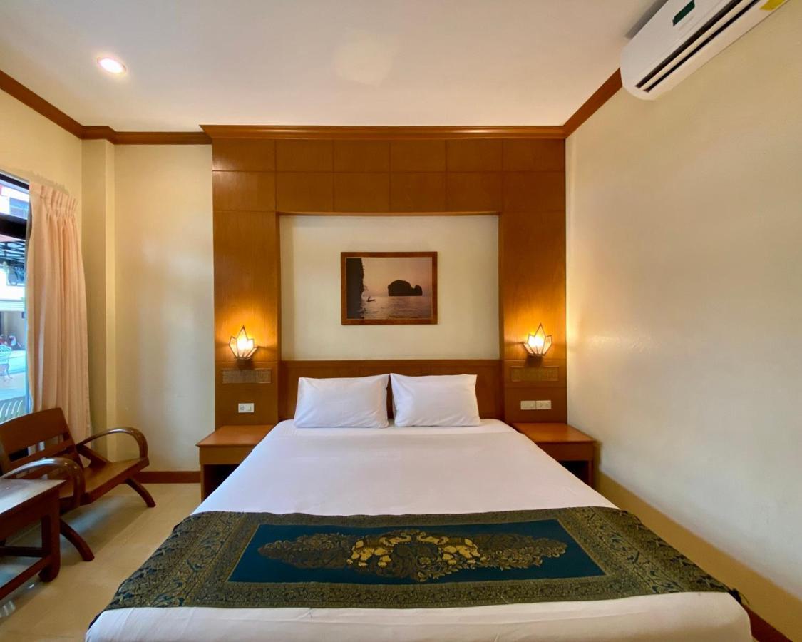 Baan Sudarat Hotel Phuket Exterior foto
