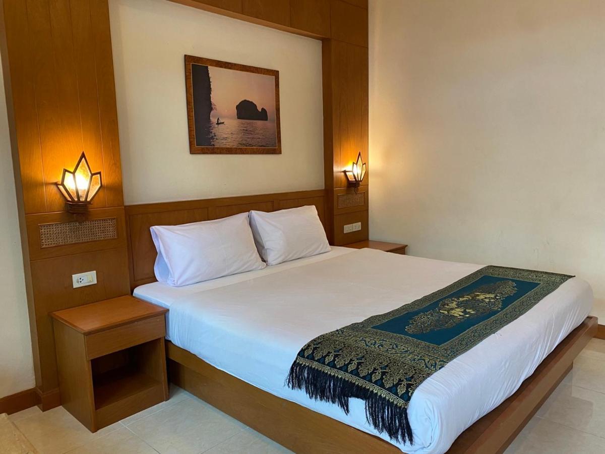 Baan Sudarat Hotel Phuket Quarto foto