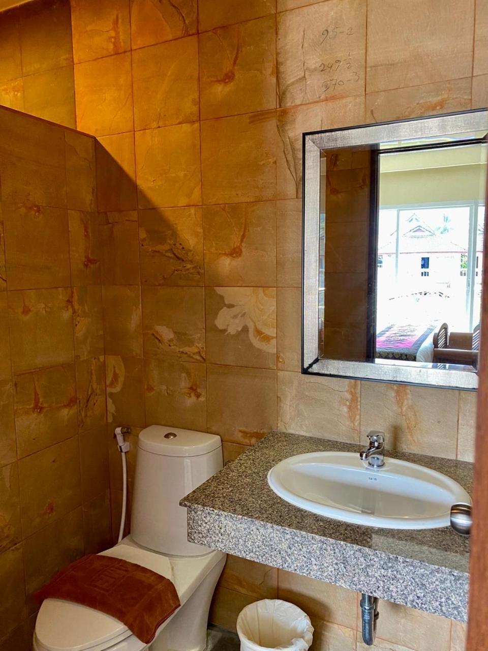 Baan Sudarat Hotel Phuket Quarto foto